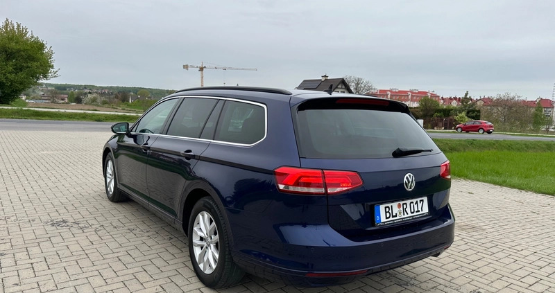 Volkswagen Passat cena 57777 przebieg: 269000, rok produkcji 2019 z Kraśnik małe 436